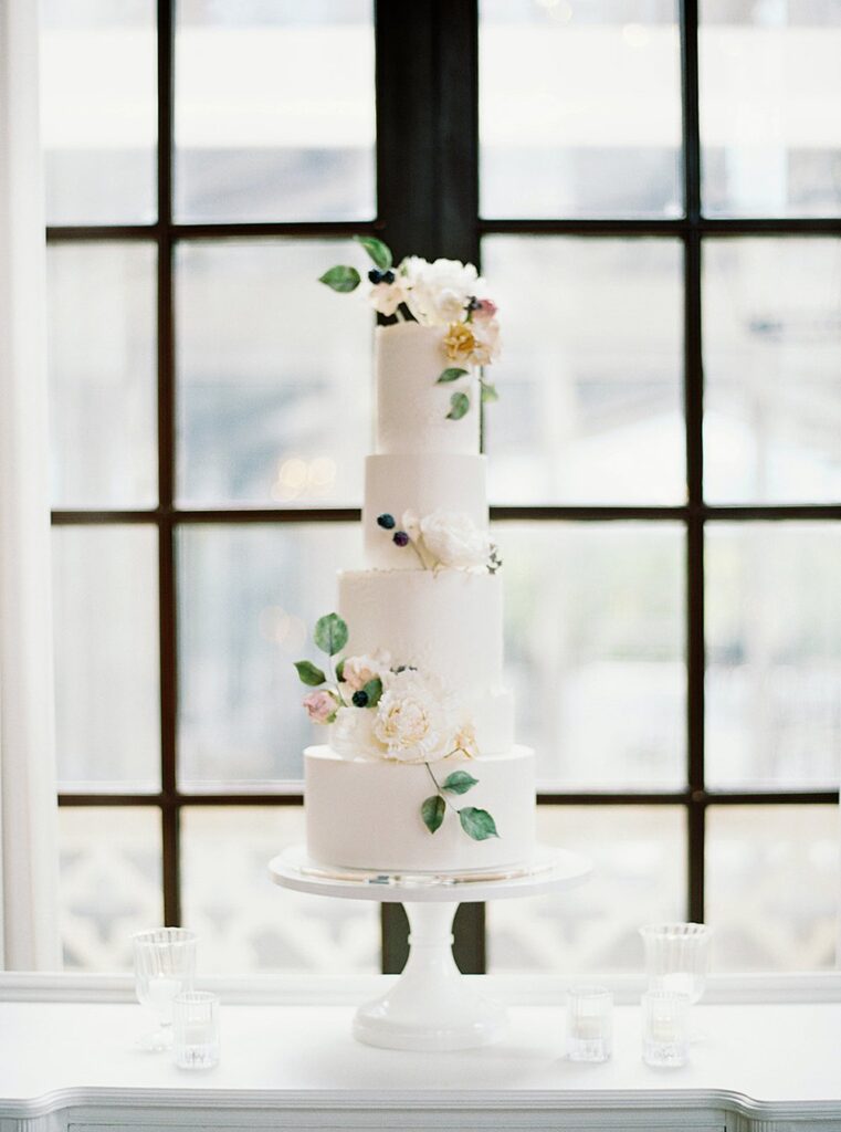 What Sets the Best Wedding Cake Designers in the US Apart; charlottesville virginia wedding cakes; Commonwealth Cake Company